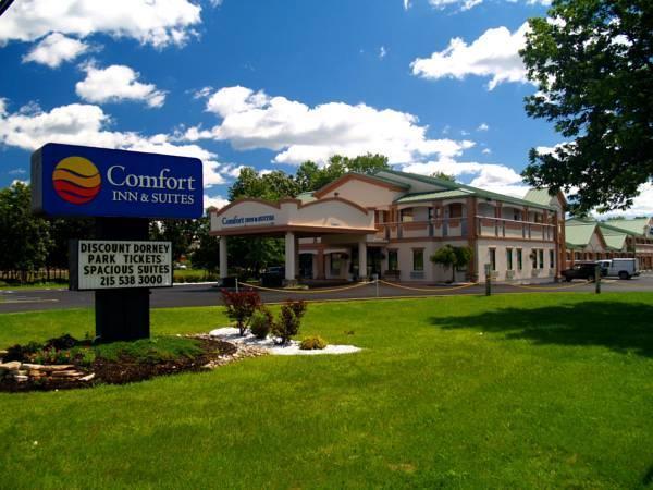 Comfort Inn & Suites Quakertown Exterior photo